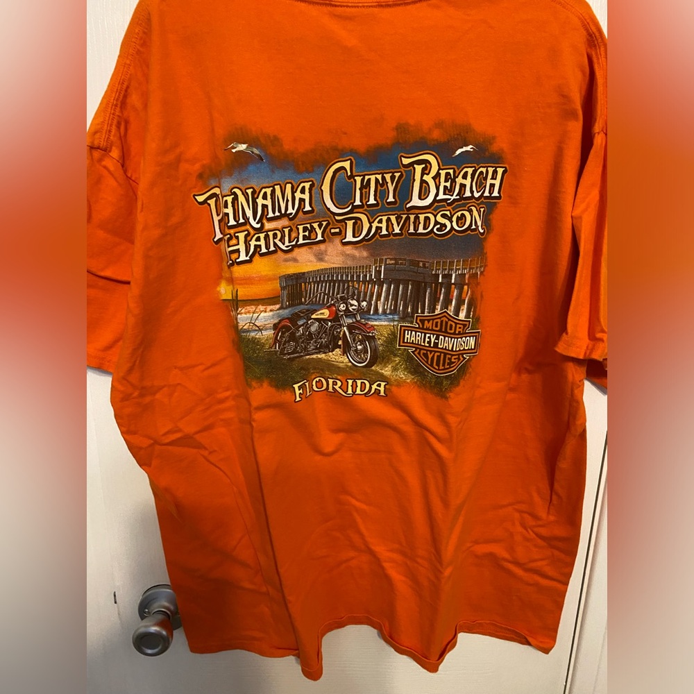 HD t-shirt